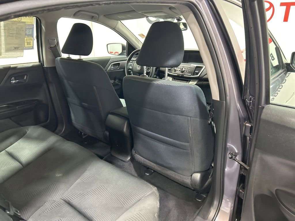 Used 2015 Honda Accord LX image 13