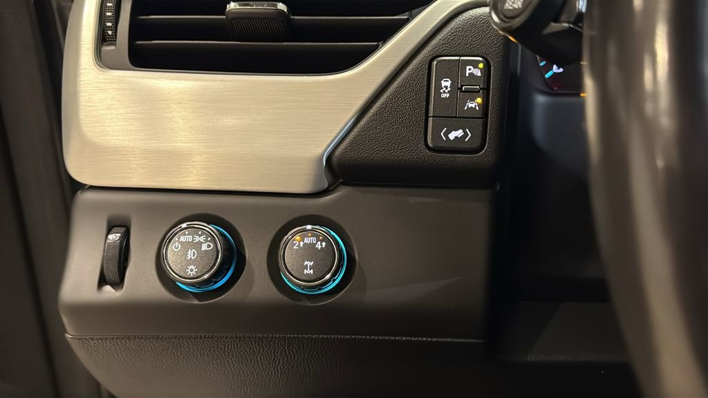 Used 2018 GMC Yukon SLE w/ Convenience Package image 32