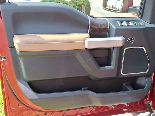 Used 2022 Ford F350 Lariat w/ Lariat Value Package AWD/4WD image 9