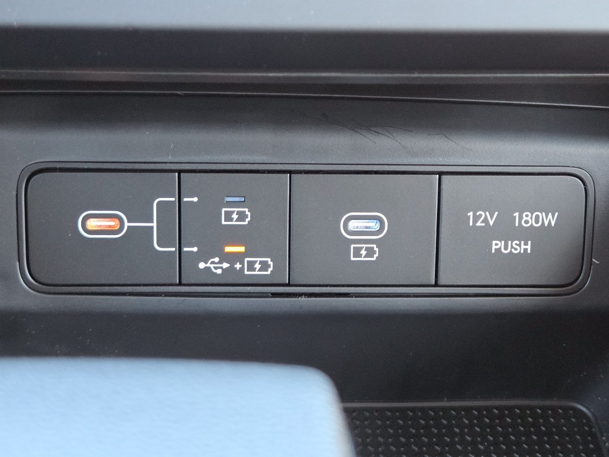 New 2026 Hyundai Tucson SE AWD/4WD image 9