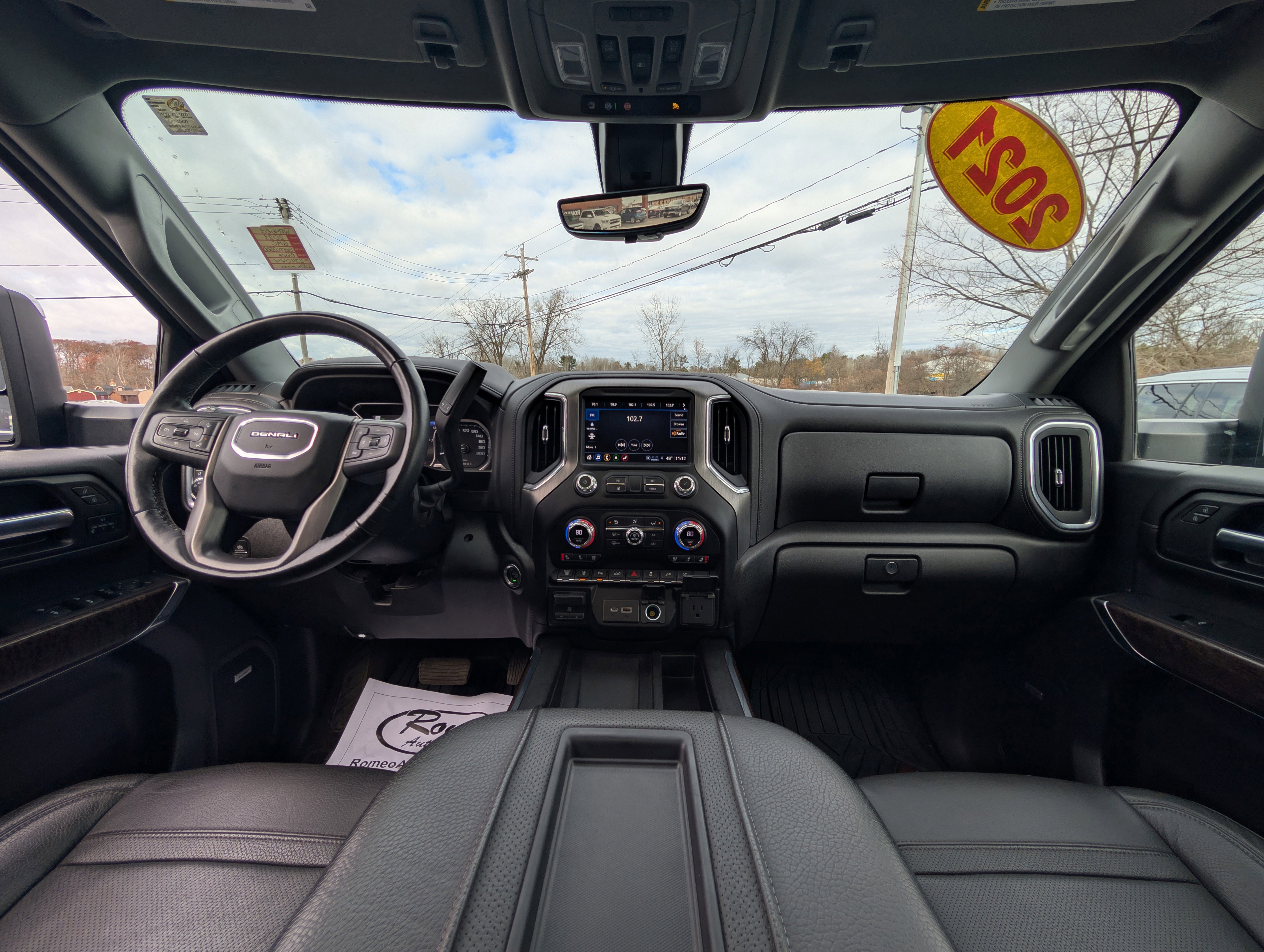 Used 2021 GMC Sierra 3500 Denali w/ Denali Ultimate Package image 2