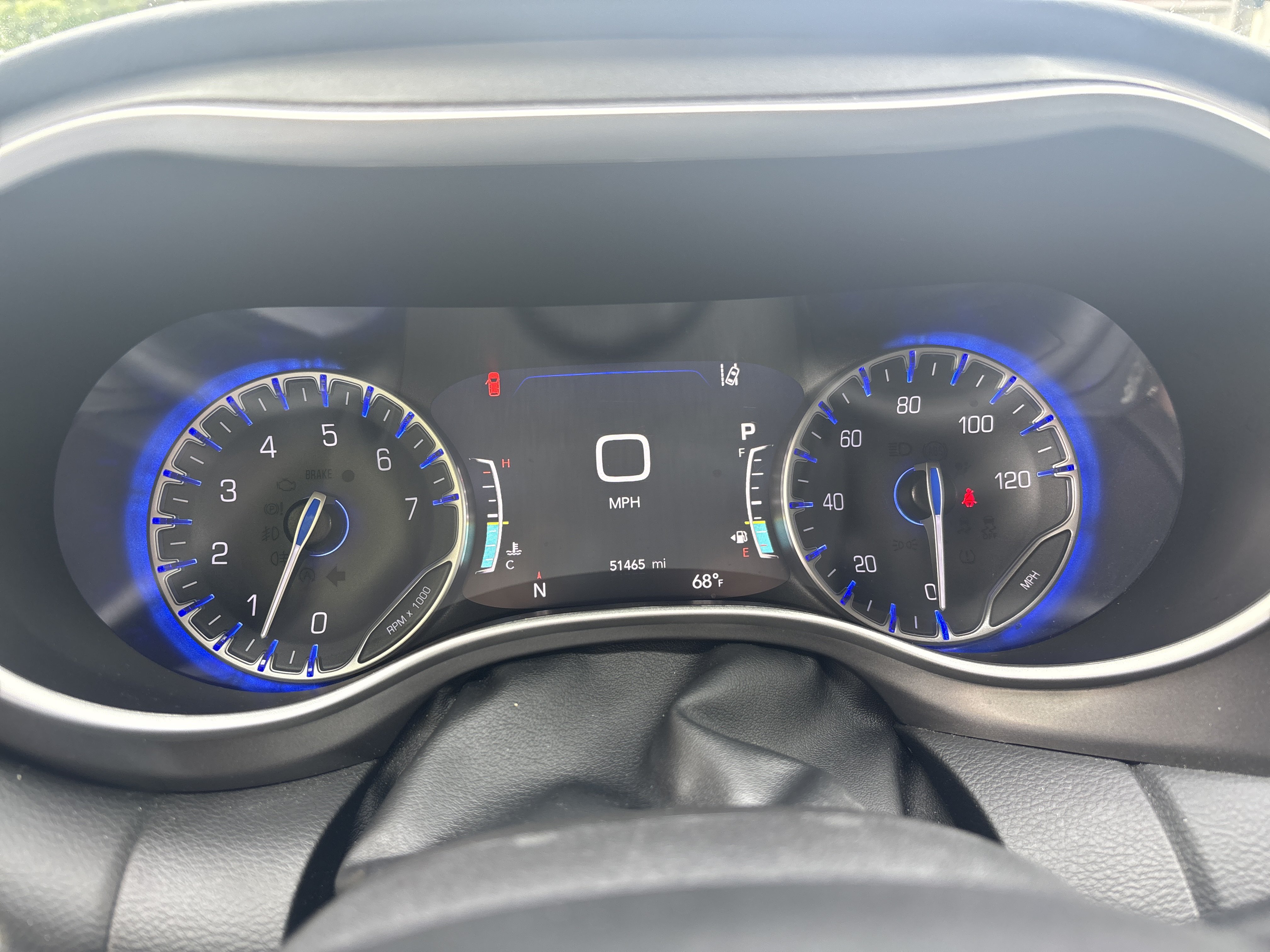 Used 2023 Chrysler Pacifica Touring-L FWD image 22