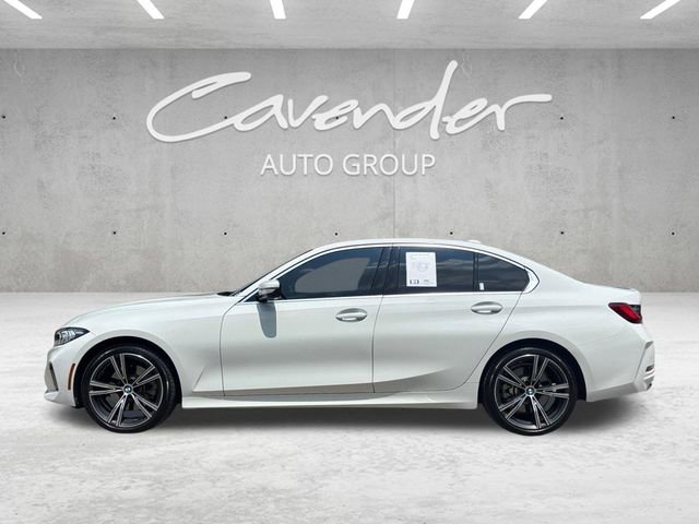 Used 2024 BMW 330i Sedan w/ Convenience Package RWD image 16