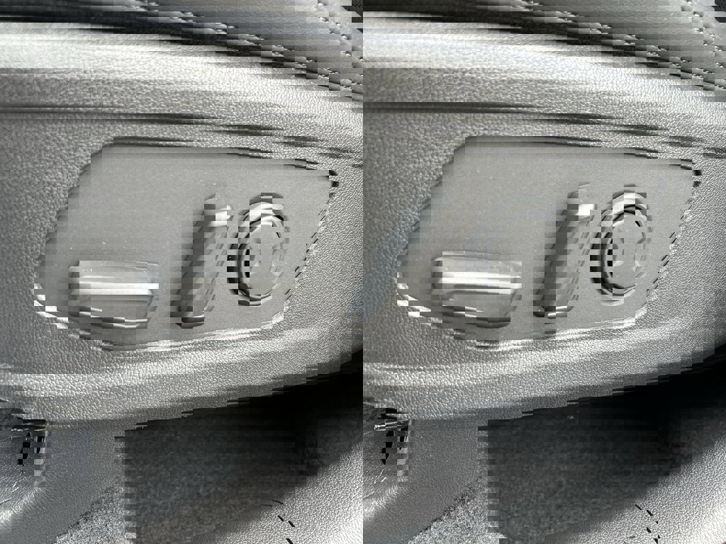 New 2026 Kia Sorento S image 19