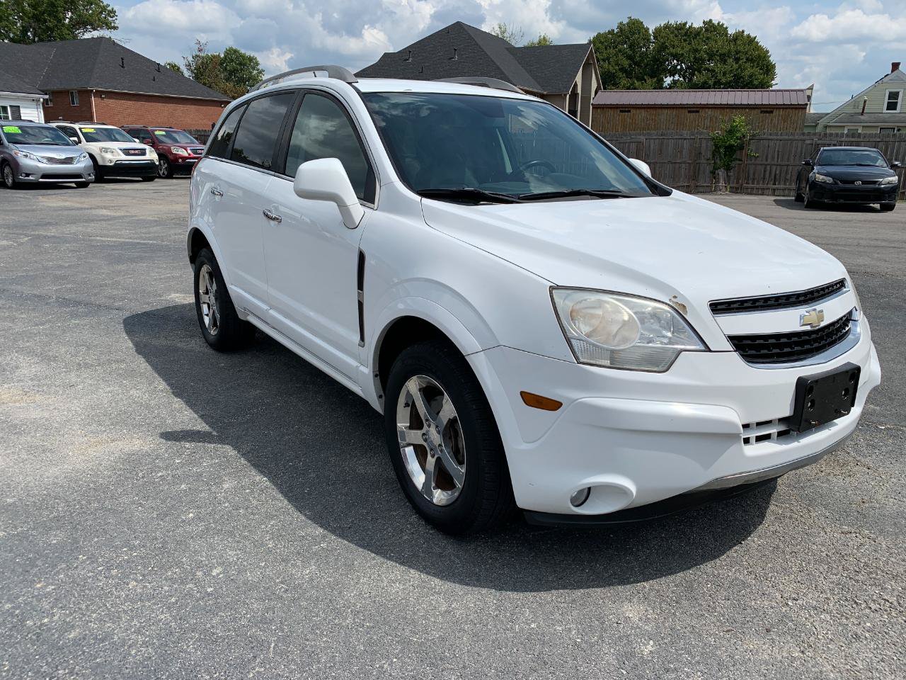 Used 2012 Chevrolet Captiva Sport LTZ AWD/4WD image 2