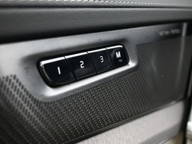 New 2026 Volvo XC90 B6 Ultra w/ Protection Package image 30