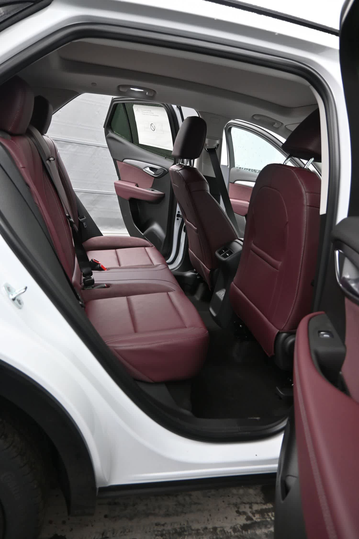 New 2026 Buick Envision Sport Touring AWD/4WD image 14