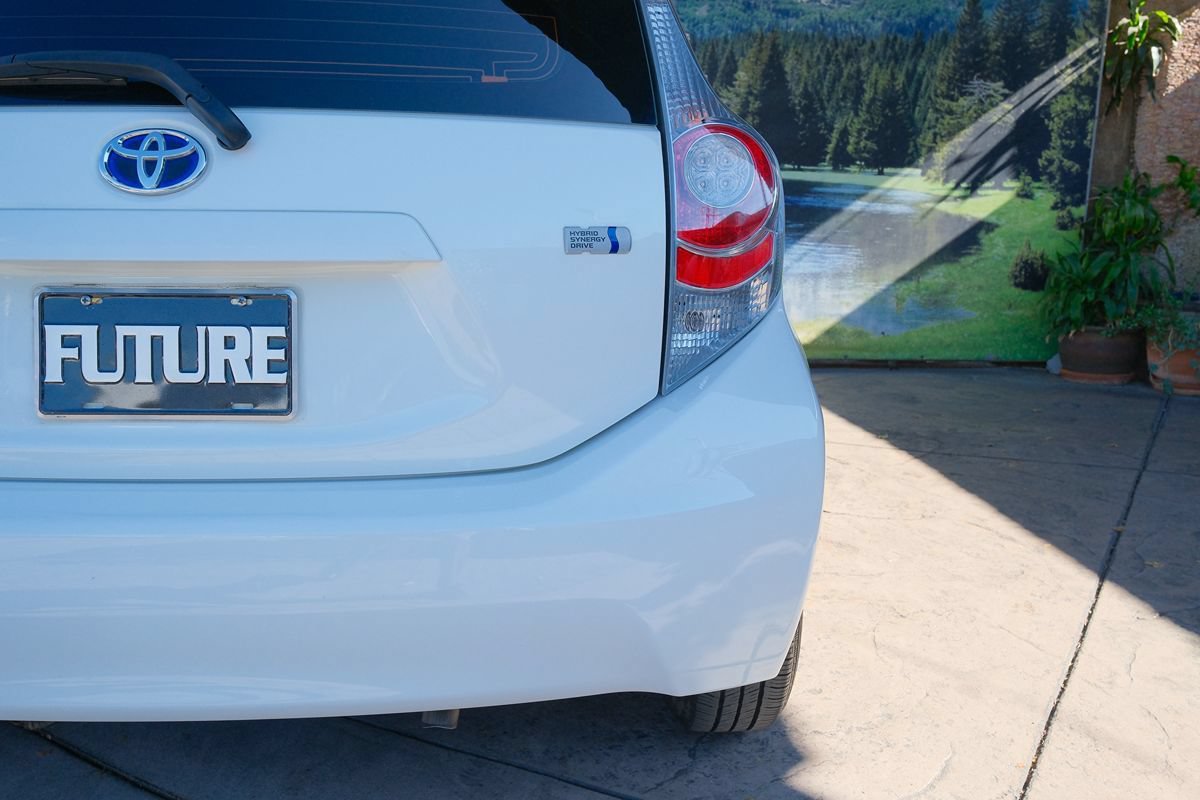 Used 2014 Toyota Prius C Three FWD image 38