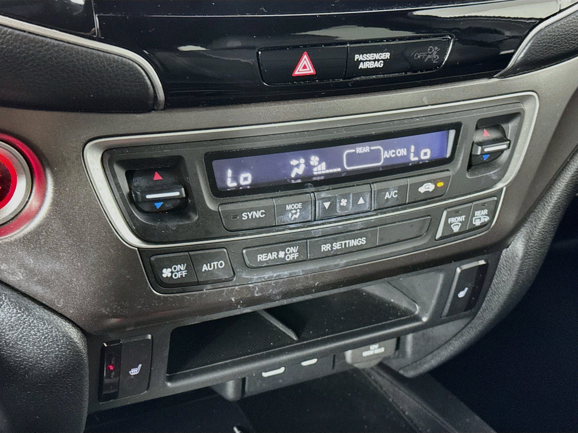 Certified 2025 Honda Passport EX-L image 15