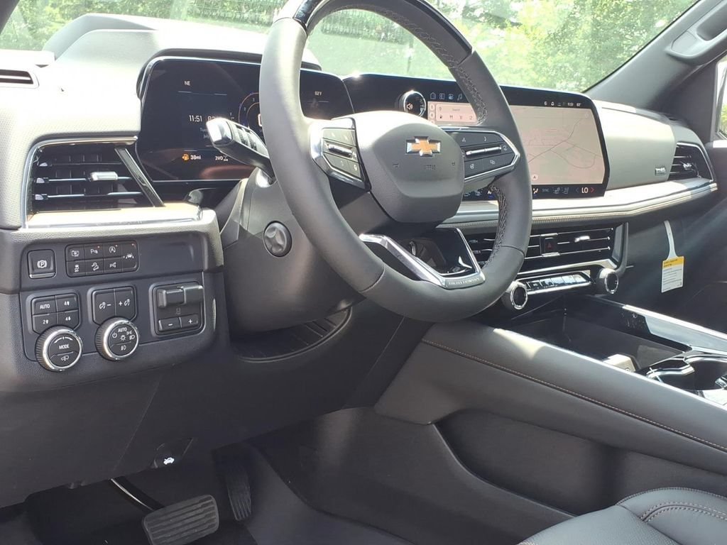 New 2026 Chevrolet Suburban High Country w/ LPO, Illumination Package AWD/4WD image 15