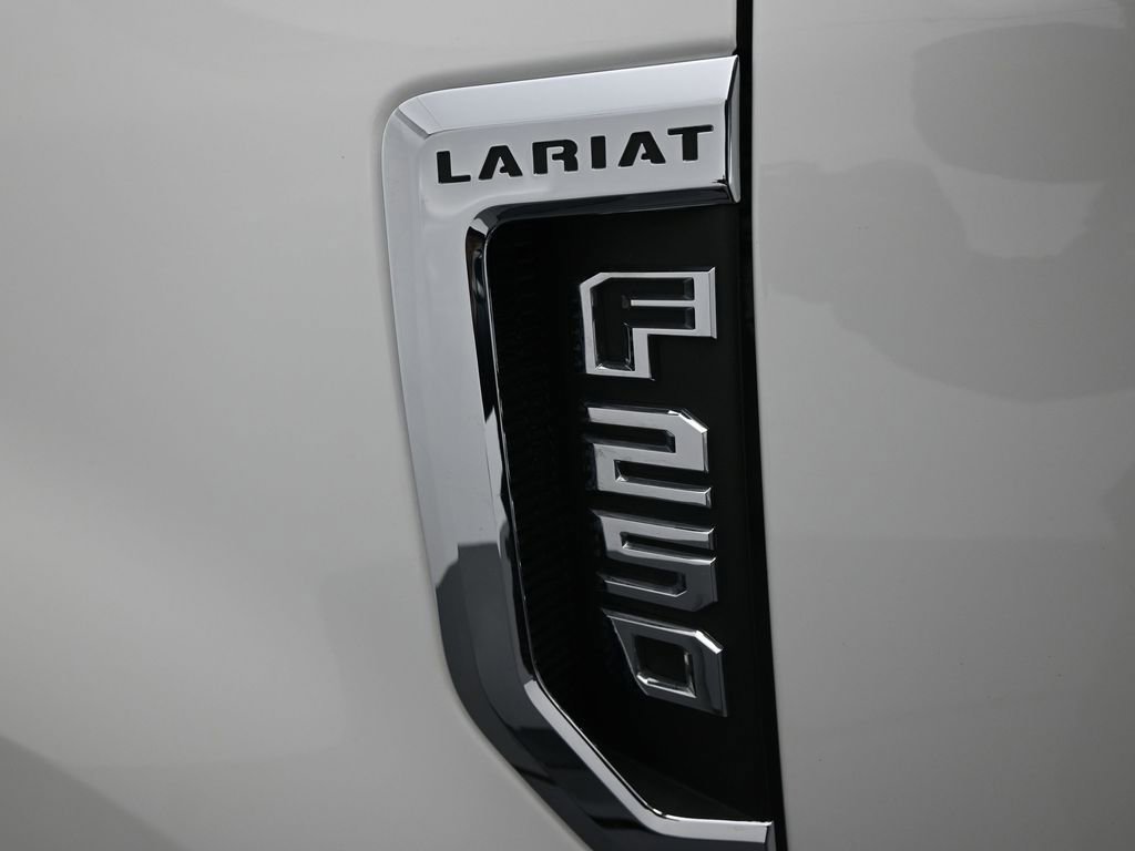 Used 2022 Ford F250 Lariat w/ Chrome Package image 43