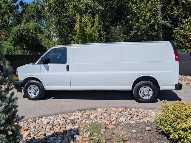 Used 2019 Chevrolet Express 2500 Extended w/ Driver Convenience Package RWD image 2