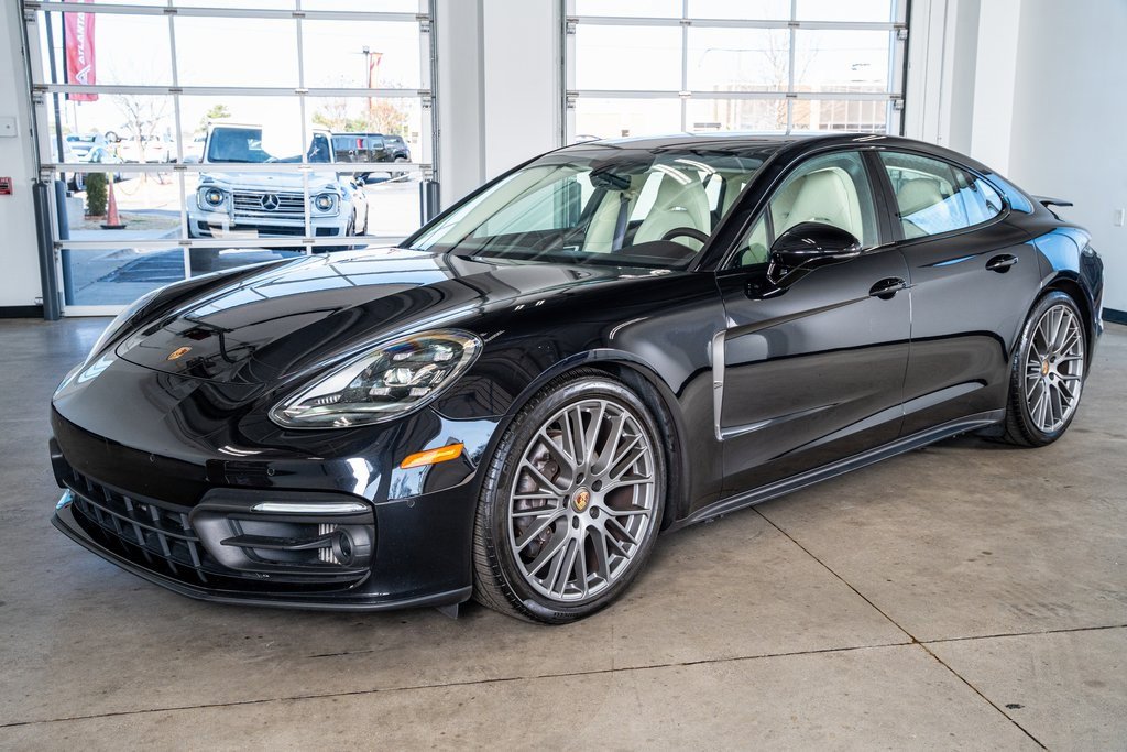 Used 2023 Porsche Panamera Platinum Edition image 11