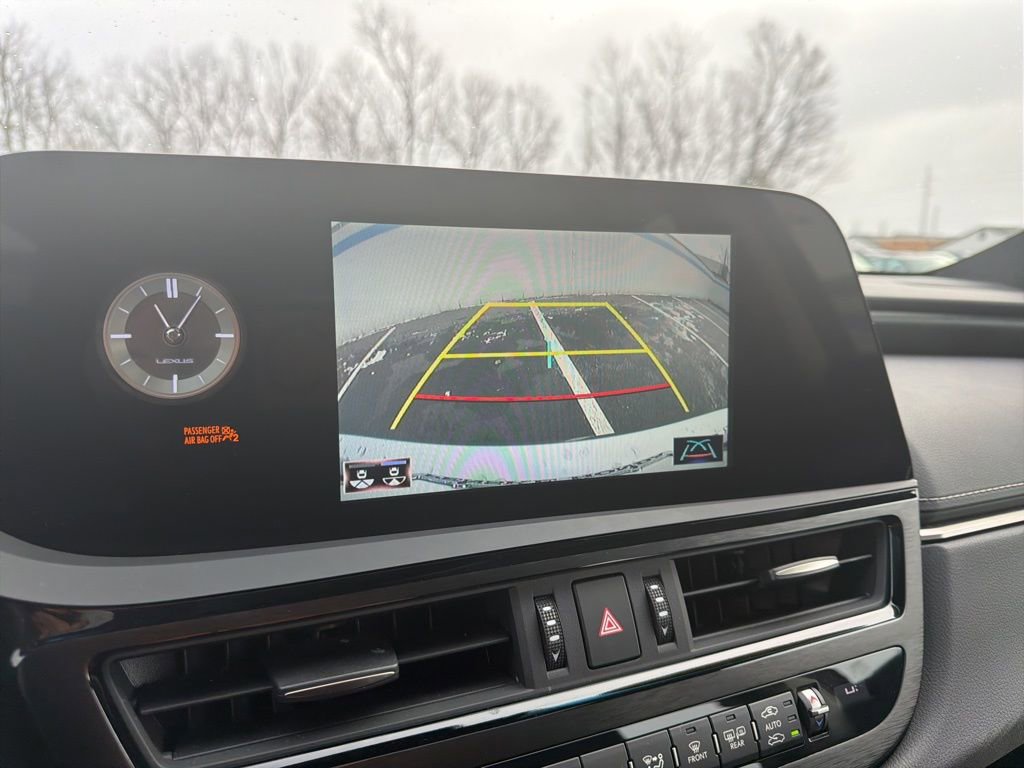 Used 2022 Lexus ES 350 w/ Premium Package image 30