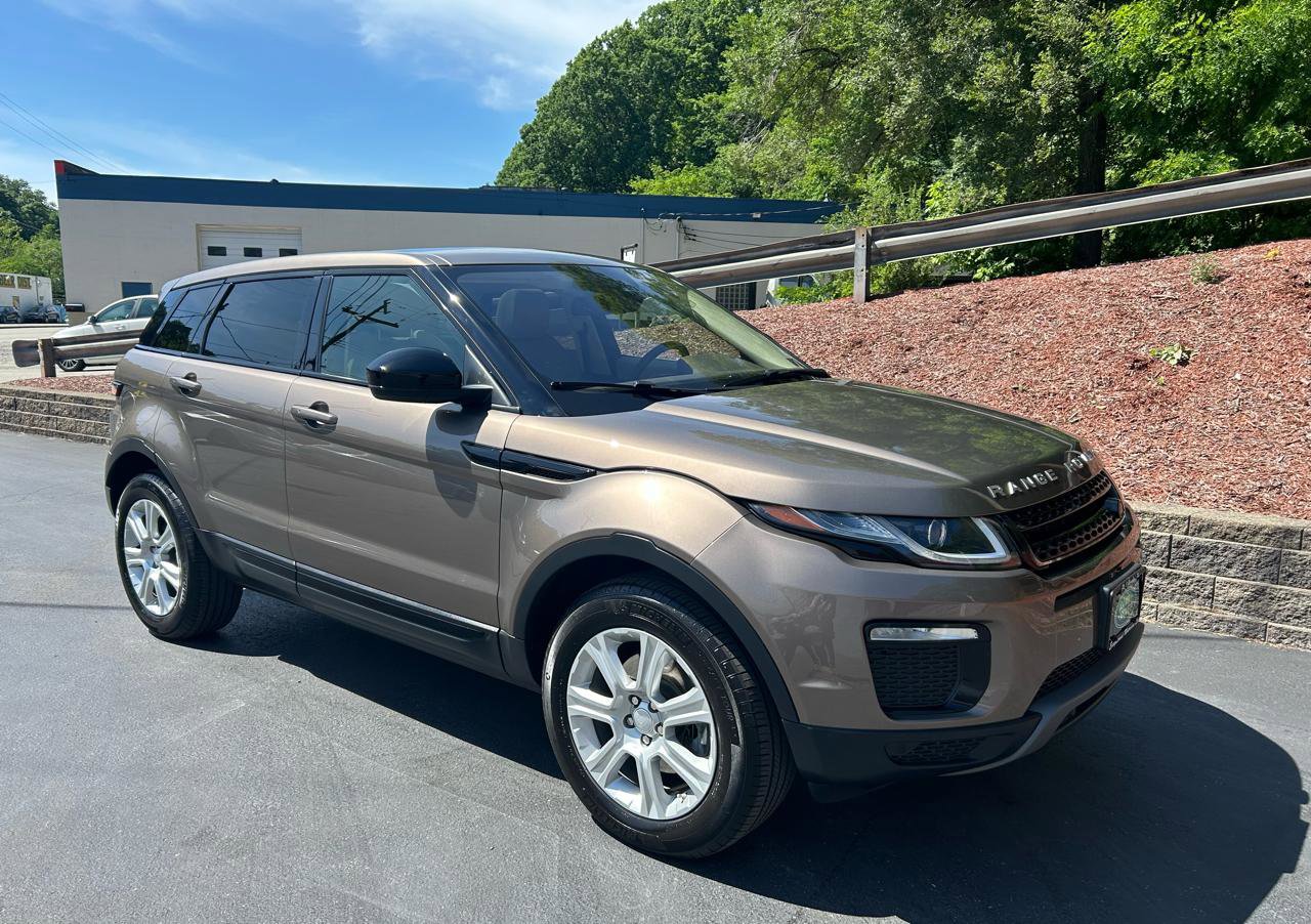 Used 2018 Land Rover Range Rover Evoque SE AWD/4WD image 7
