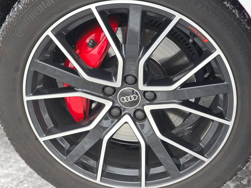 Used 2024 Audi SQ5 Premium Plus w/ Premium Plus Package image 9