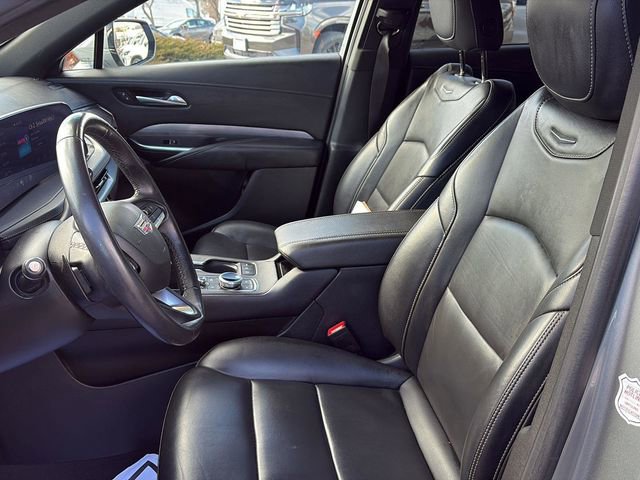 Used 2024 Cadillac XT4 Premium Luxury AWD/4WD image 10