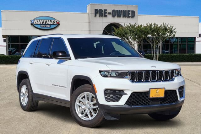 Certified 2025 Jeep Grand Cherokee Laredo X w/ Luxury Tech Group I
