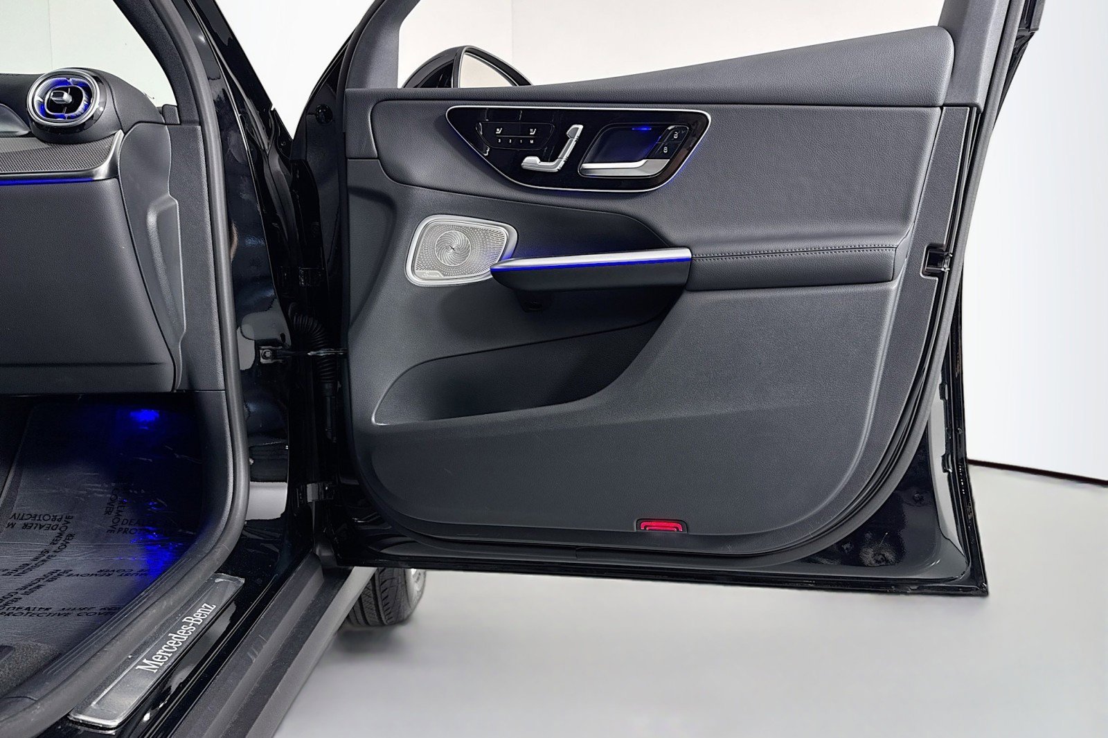 Certified 2026 Mercedes-Benz GLC 300 image 22