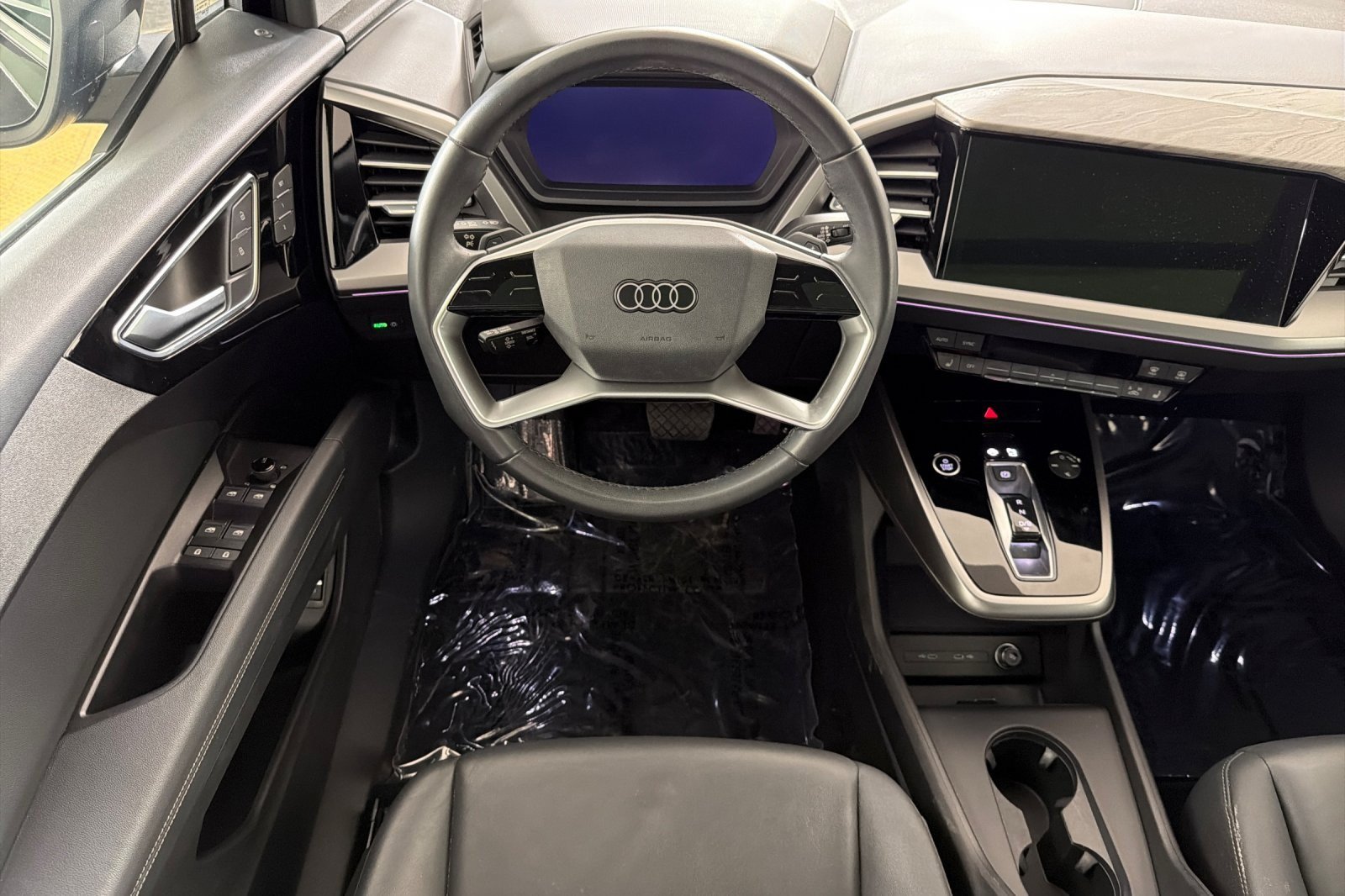 Certified 2023 Audi Q4 e-tron Premium Plus w/ Premium Plus AWD/4WD image 13