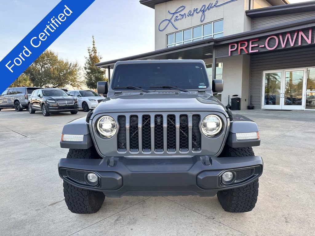 Used 2022 Jeep Wrangler Unlimited Sahara image 3
