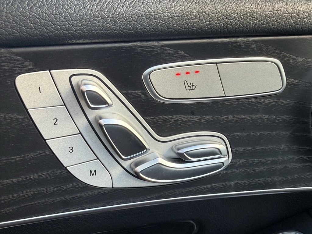 Used 2018 Mercedes-Benz GLC 300 4MATIC Coupe image 14