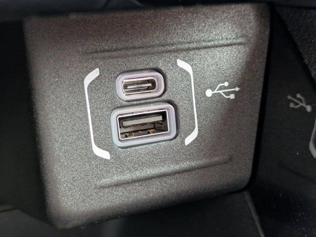 New 2026 Jeep Compass Latitude image 19