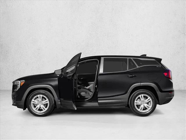 Used 2024 GMC Terrain SLE image 4