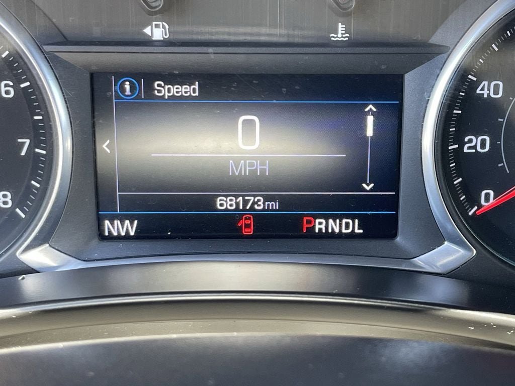Used 2022 Chevrolet Equinox RS FWD image 32
