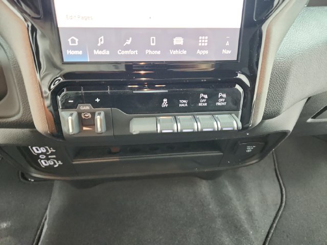 New 2026 RAM 2500 Tradesman AWD/4WD image 28