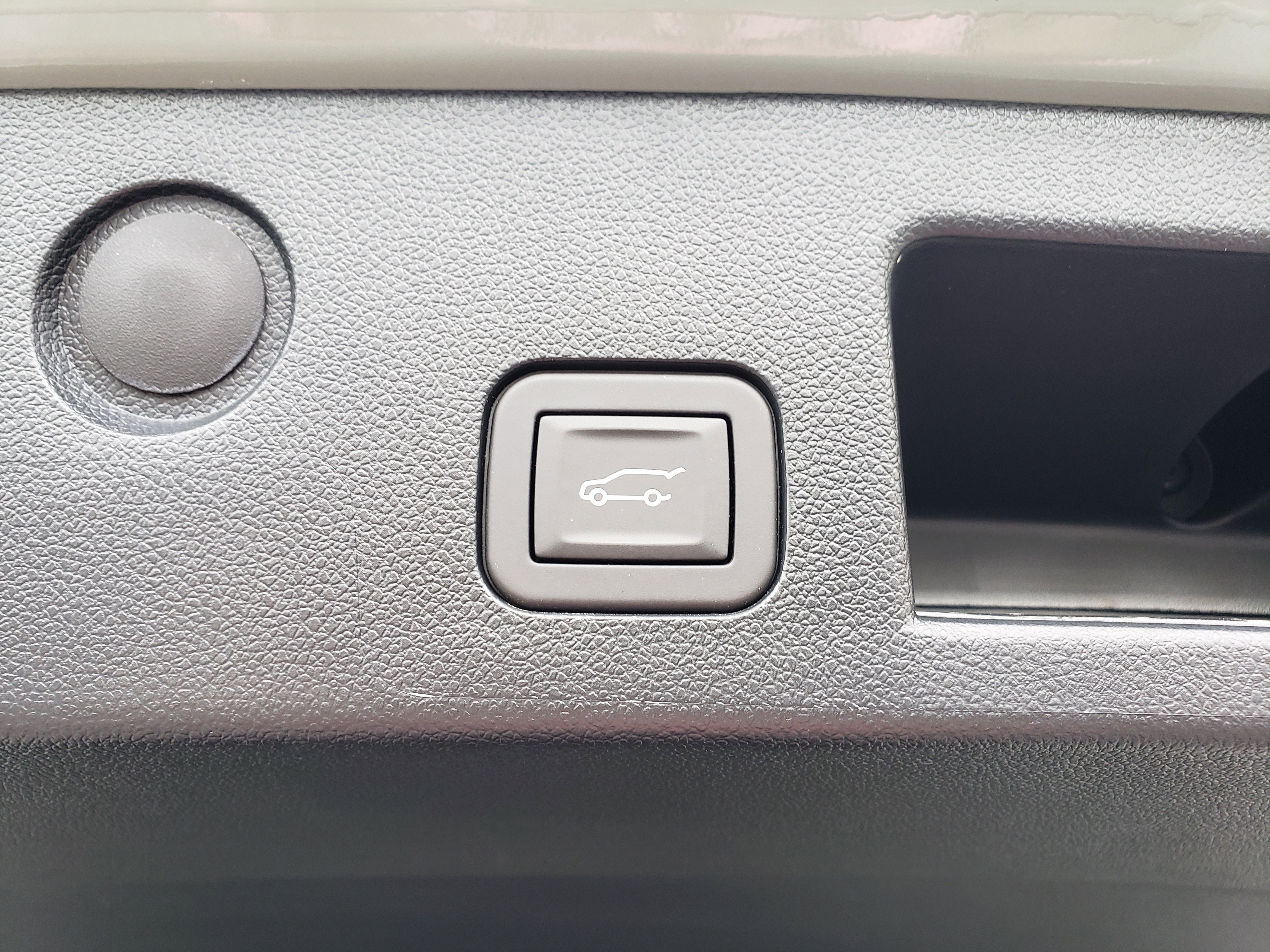 Used 2026 Chevrolet Equinox LT w/ Convenience Package II FWD image 13