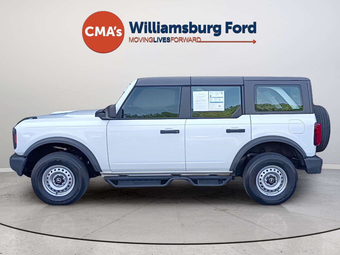 Certified 2025 Ford Bronco 4-Door AWD/4WD image 2