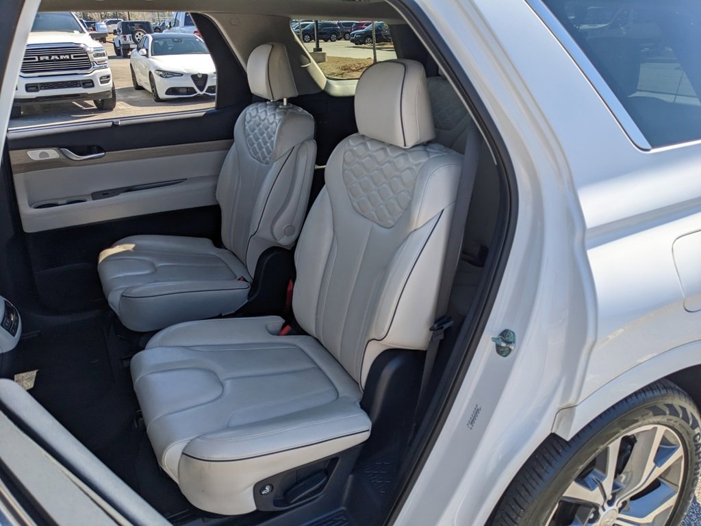 Used 2022 Hyundai Palisade Limited image 41