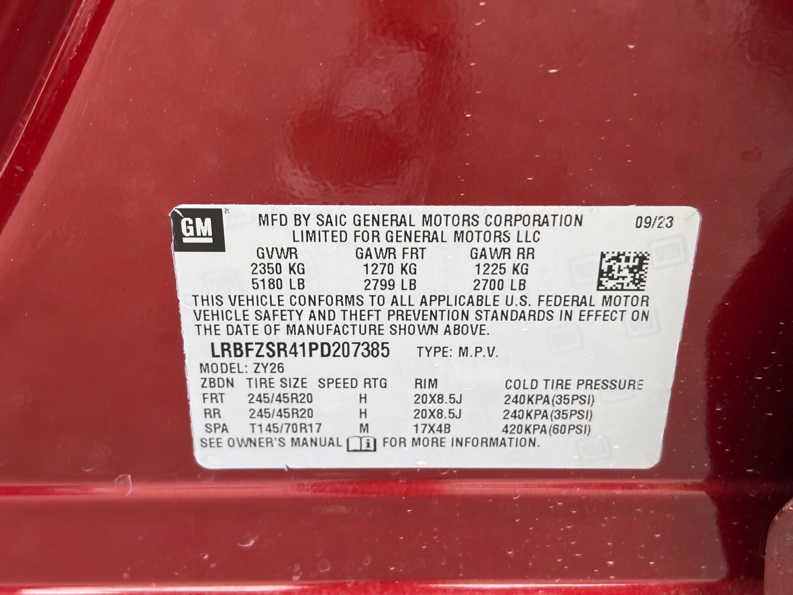 Used 2023 Buick Envision Avenir AWD/4WD image 33
