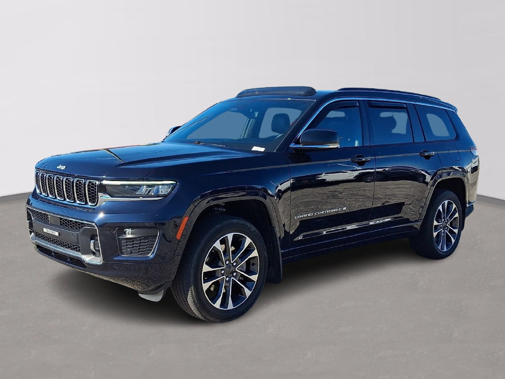 Used 2024 Jeep Grand Cherokee L Overland w/ Trailer Tow Package AWD/4WD image 3
