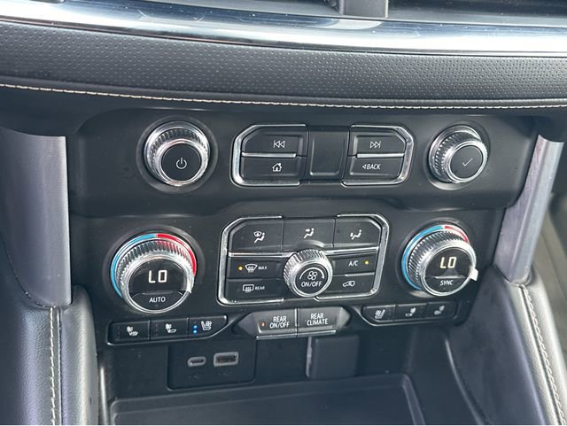 Certified 2024 GMC Yukon XL SLT w/ SLT Premium Package image 22