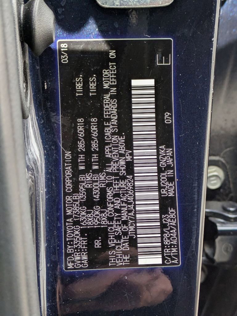 Used 2018 Toyota Land Cruiser image 11