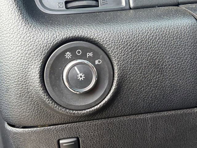 Used 2017 Lincoln Navigator Select image 5