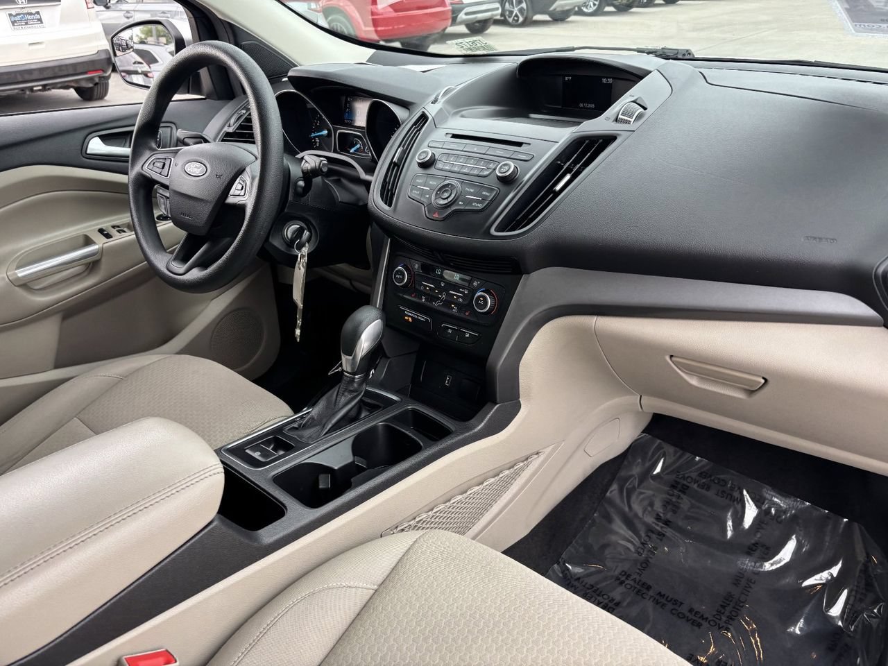 Used 2018 Ford Escape SE FWD image 12