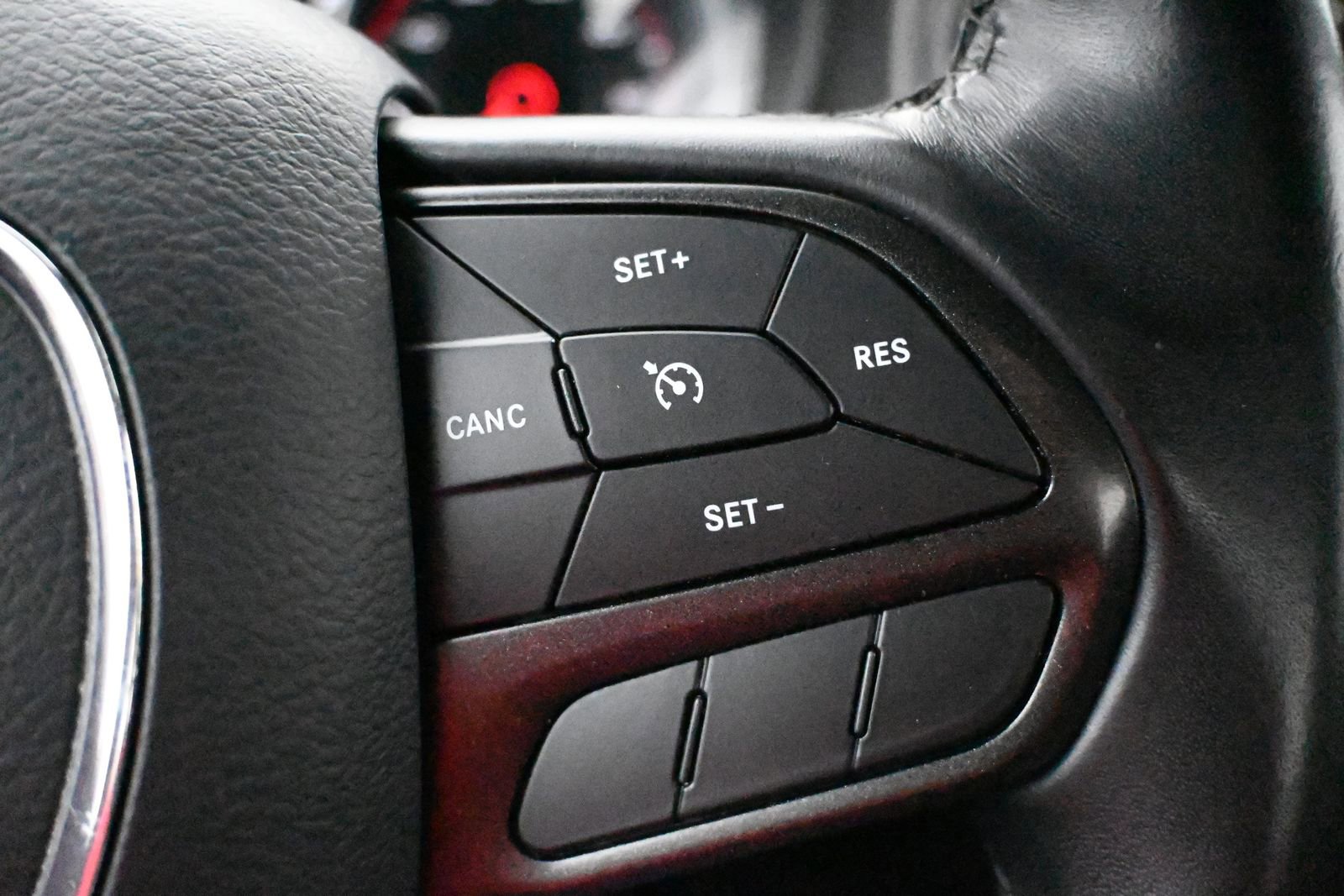 Used 2023 Dodge Charger SXT image 11