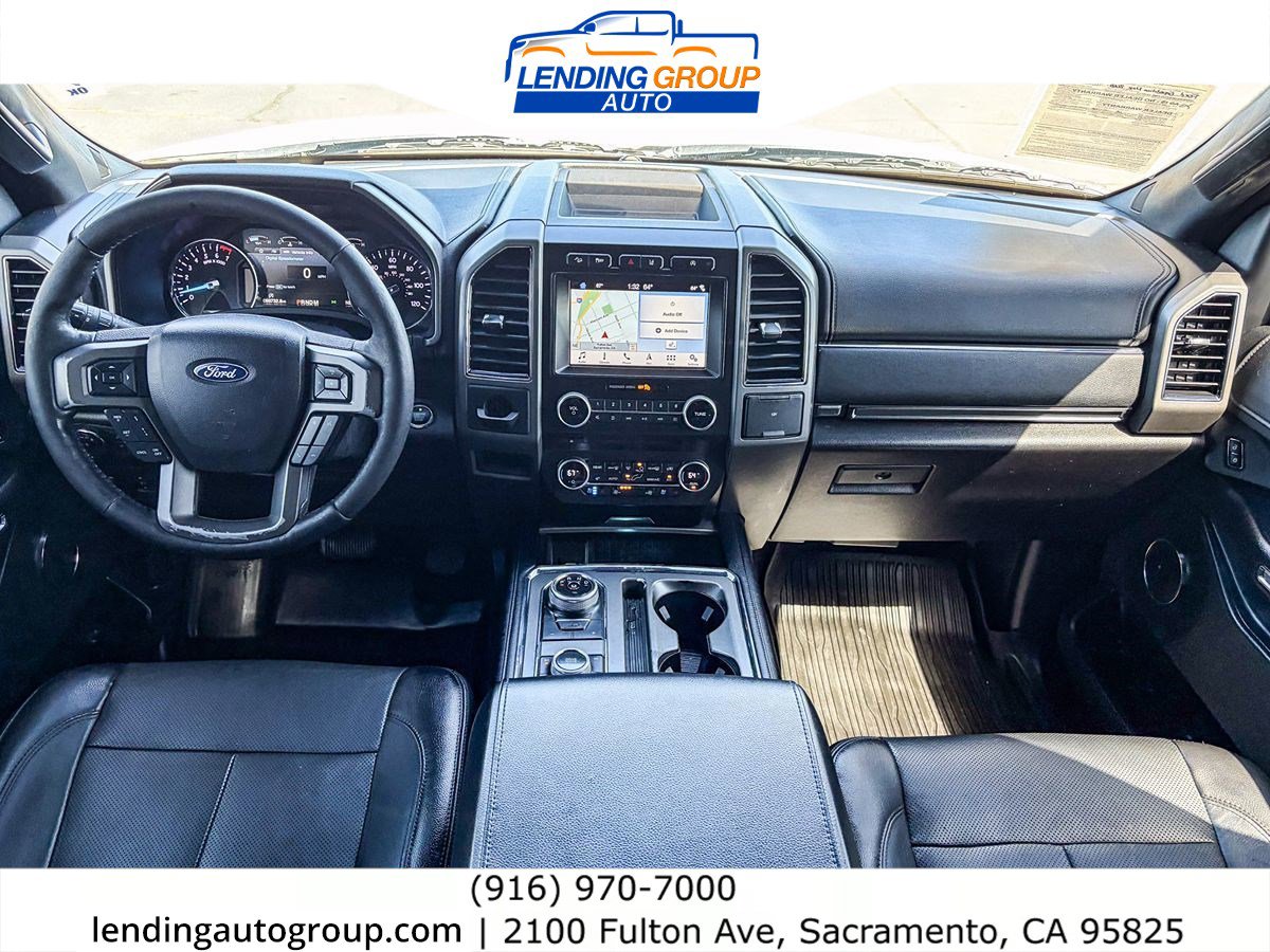 Used 2018 Ford Expedition Max XLT w/ Equipment Group 202A AWD/4WD image 11