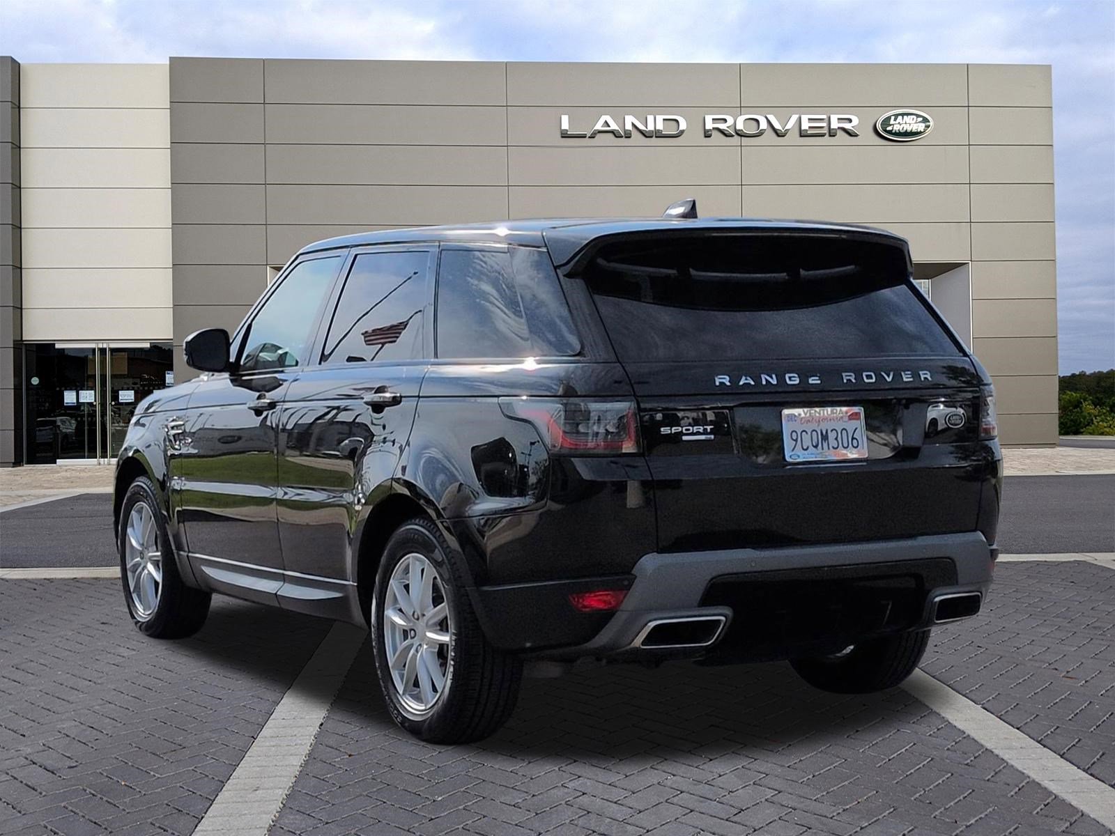 Used 2019 Land Rover Range Rover Sport SE image 7