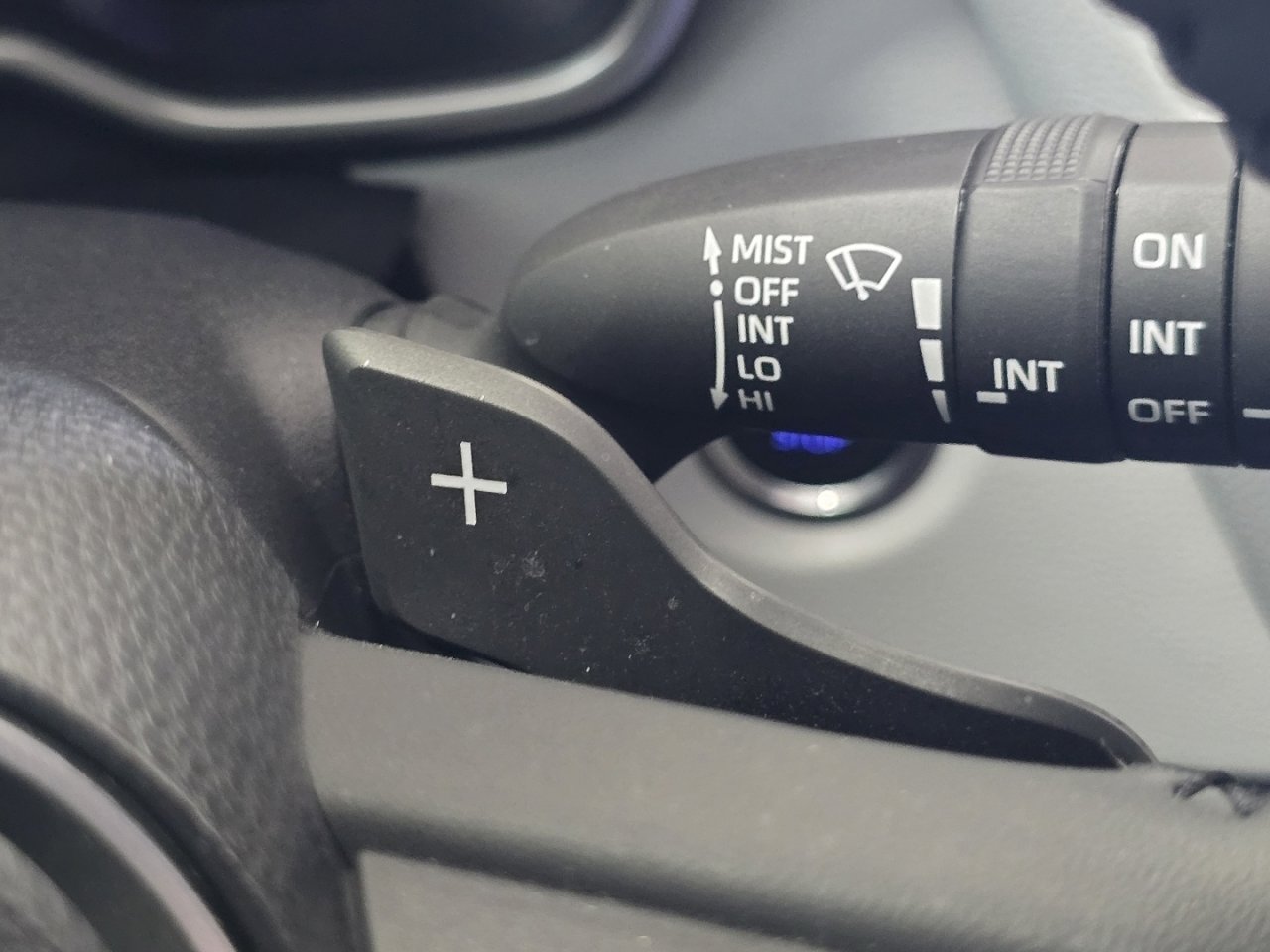 Certified 2021 Toyota Corolla SE FWD image 31