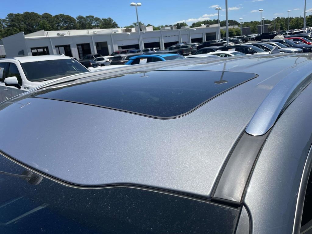 Used 2023 Kia Telluride EX w/ EX Captain's Chair Package FWD image 32