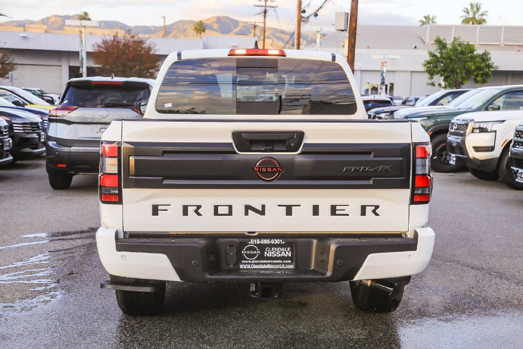 New 2026 Nissan Frontier PRO-4X w/ Tow Package AWD/4WD image 7