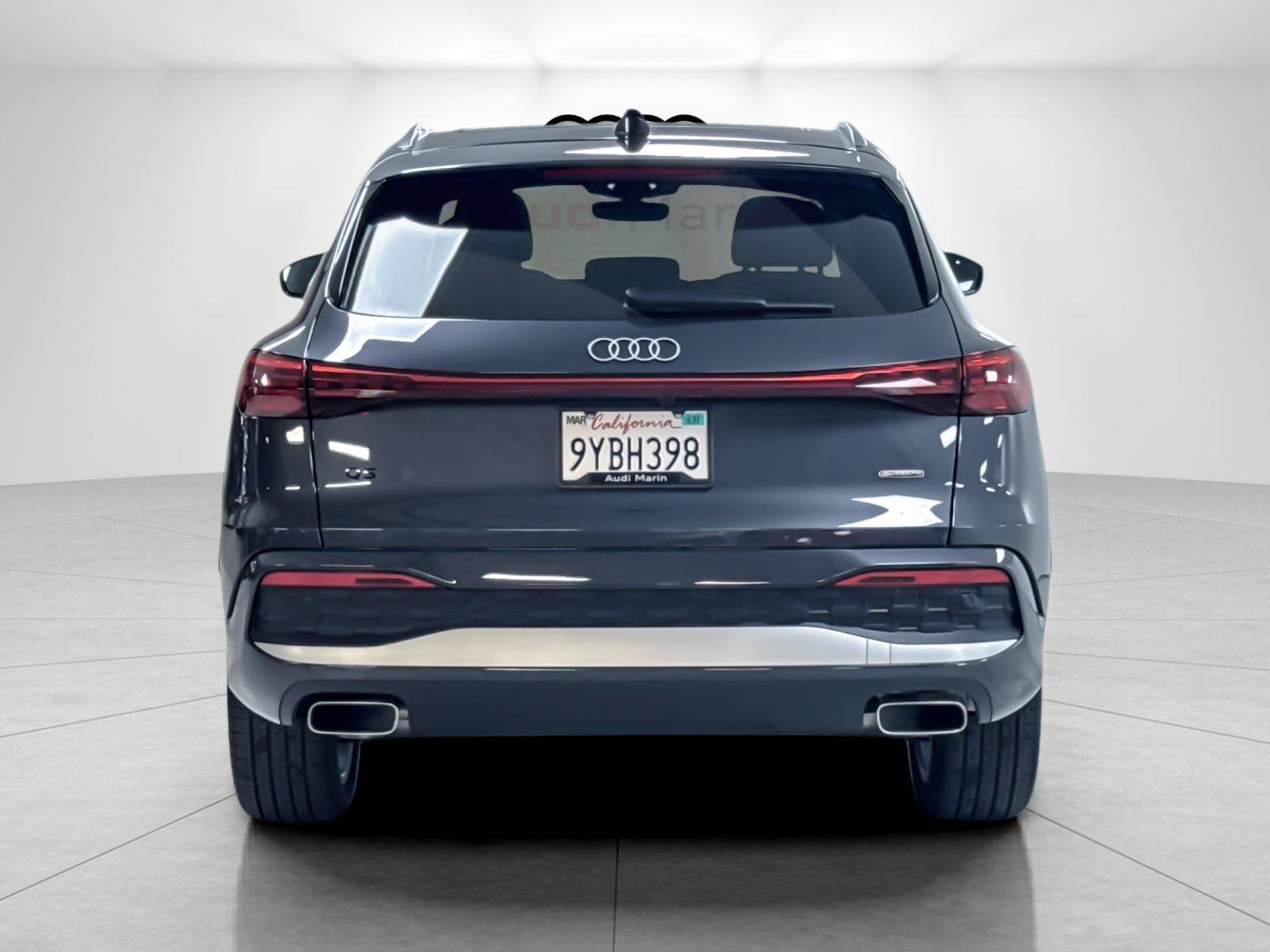 Used 2025 Audi Q5 Premium w/ Premium Plus AWD/4WD image 4