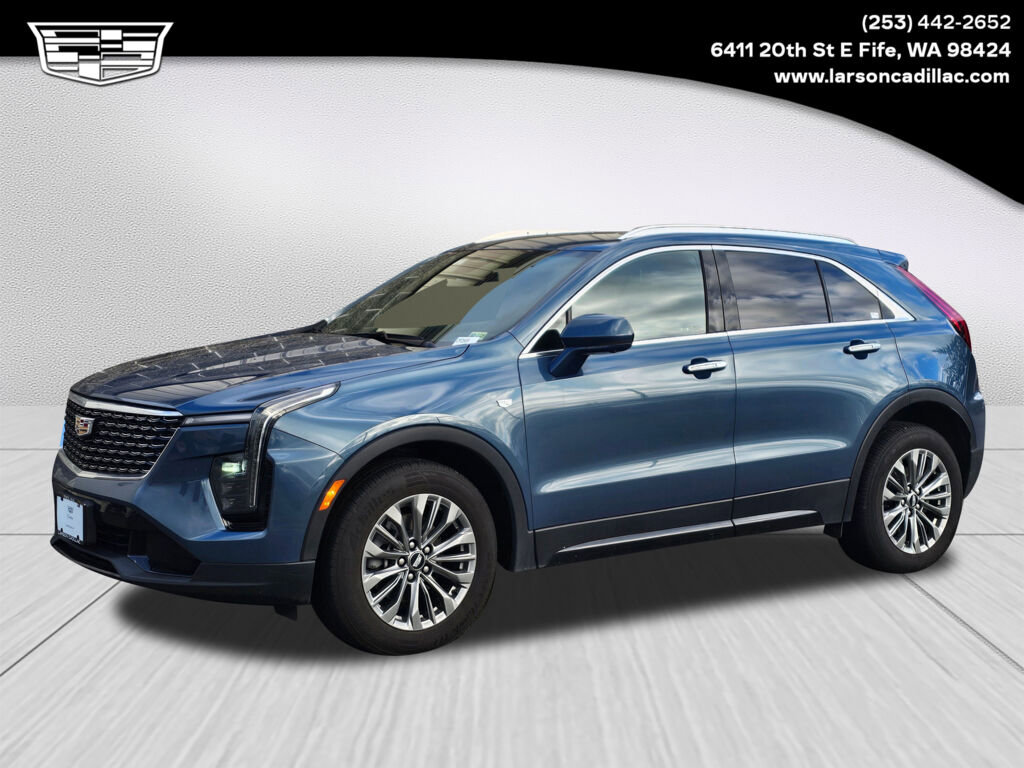Used 2025 Cadillac XT4 Premium Luxury image 1