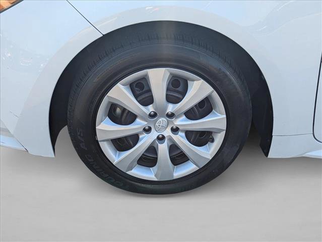 Used 2023 Toyota Corolla LE image 20