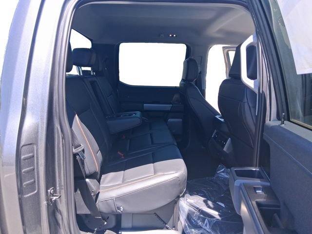 New 2026 Ford F250 Lariat w/ FX4 Off-Road Package AWD/4WD image 18