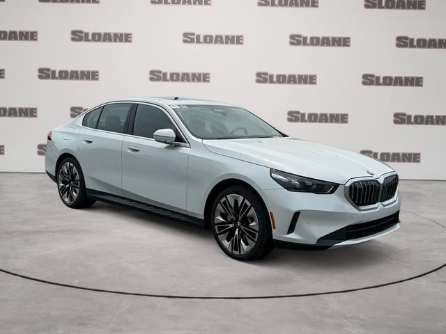Used 2026 BMW 530i xDrive AWD/4WD image 7